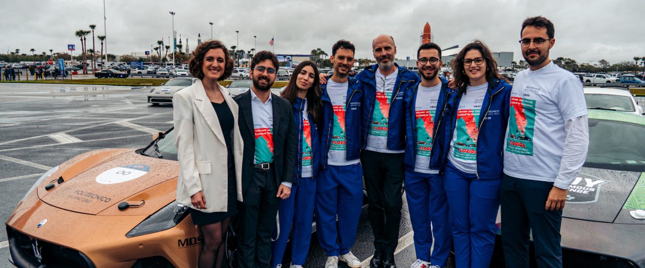 Robot-driven Maserati MC20 sets new world speed record