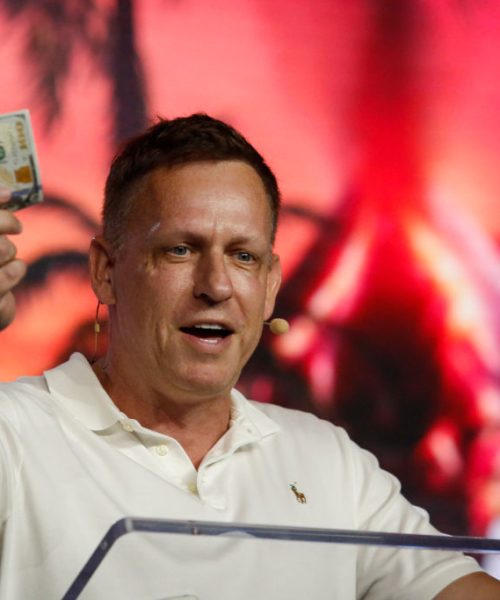 Billionaires dream of building utopian techno-city in Greenland