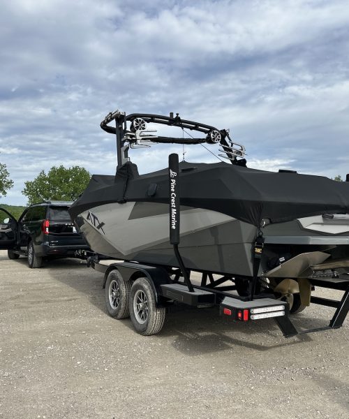 How the 2025 Ford Expedition tows more, with less vibration