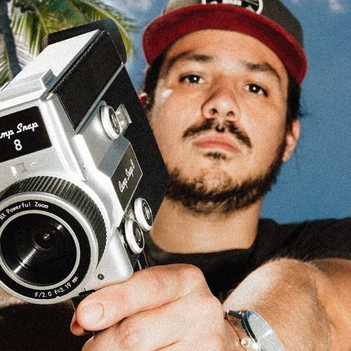 Camp Snap CS-8 Brings Retro Super 8 Styling to Digital Video