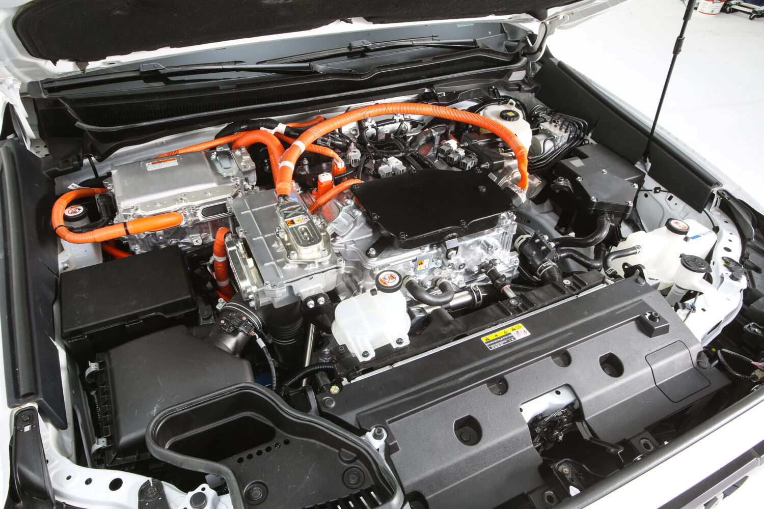 hydrogen-powered engine in toyota