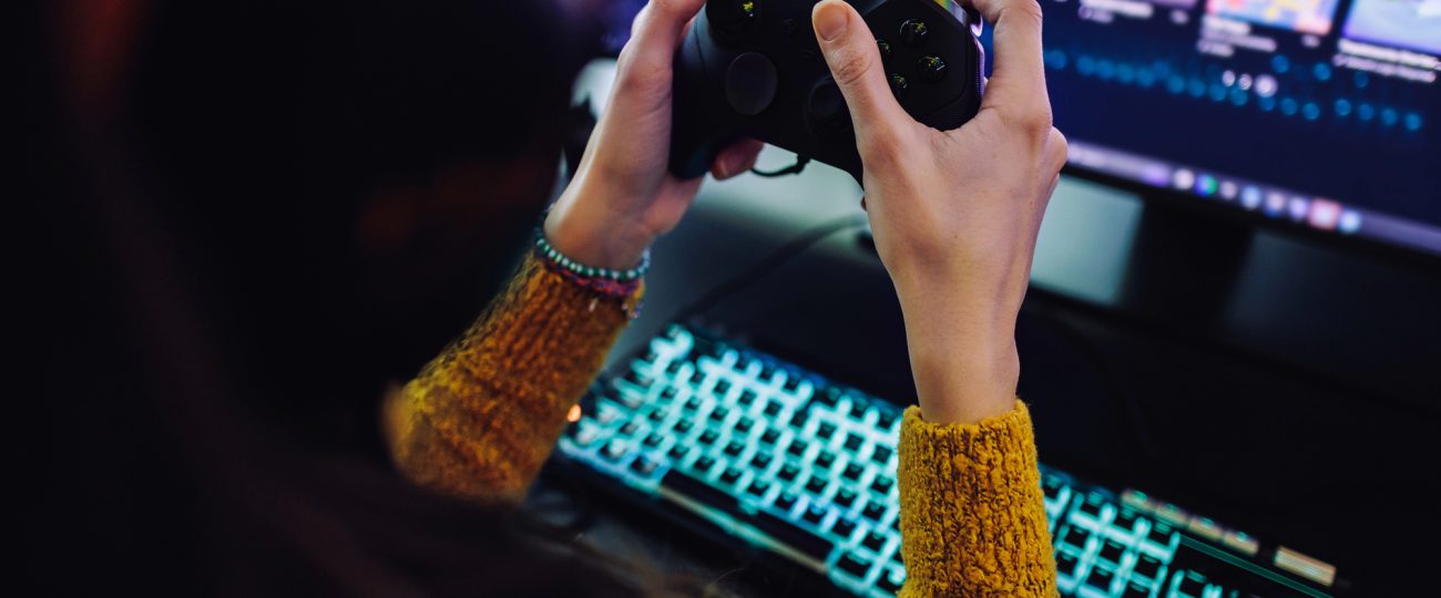 Chess or video games—which actually makes you smarter? The answer may surprise you.