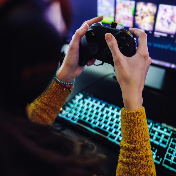 Chess or video games—which actually makes you smarter? The answer may surprise you.