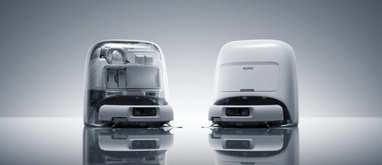 Man accidentally gains control of 7,000 robot vacuums