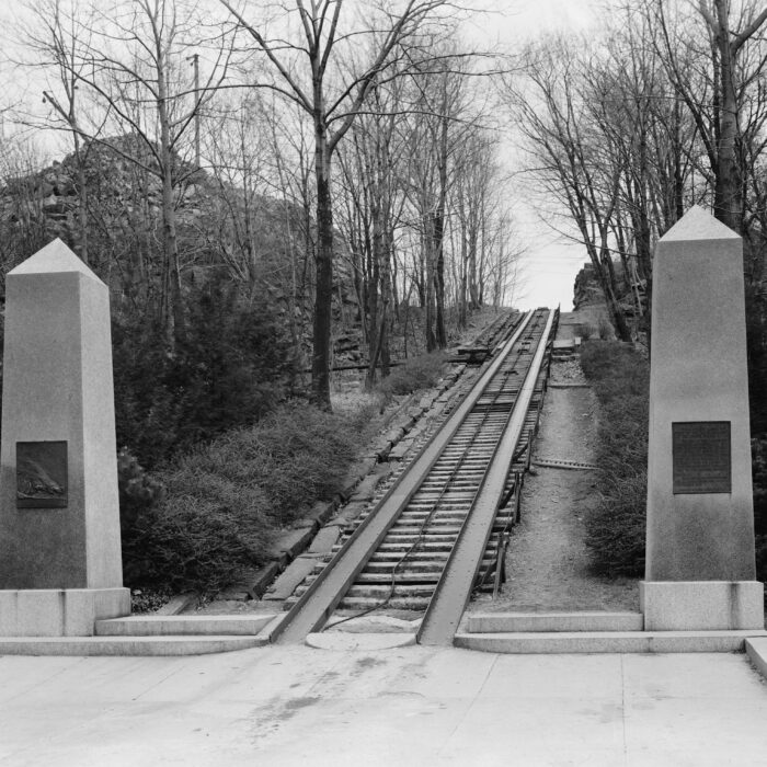 7 captivating photos of train travel’s first century