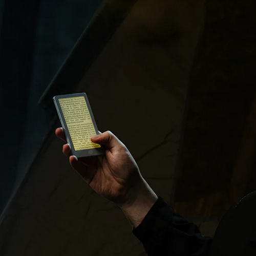 Xteink X4 Pro Adds Touchscreen, Lighting, and New Firmware to the Compact E-Reader